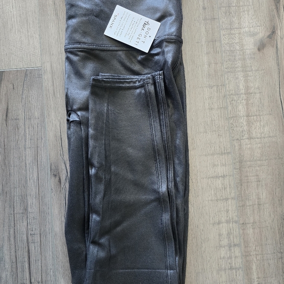 Spanx Leggings Leather Faux Large New With Tags - Picture 6 of 6